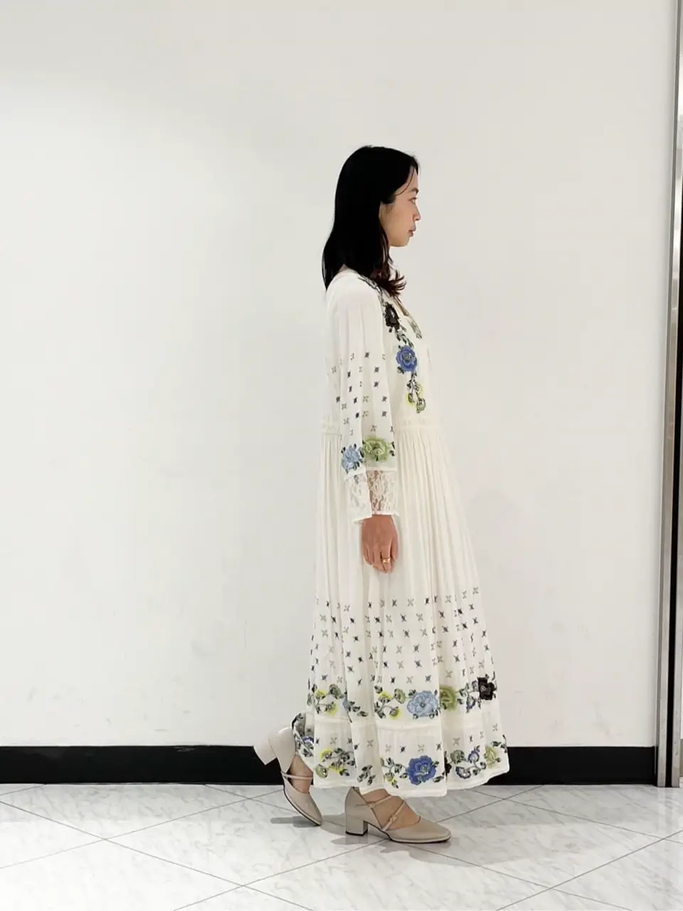 GRACE CONTINENTAL The Banquet yuri コーディネート画像