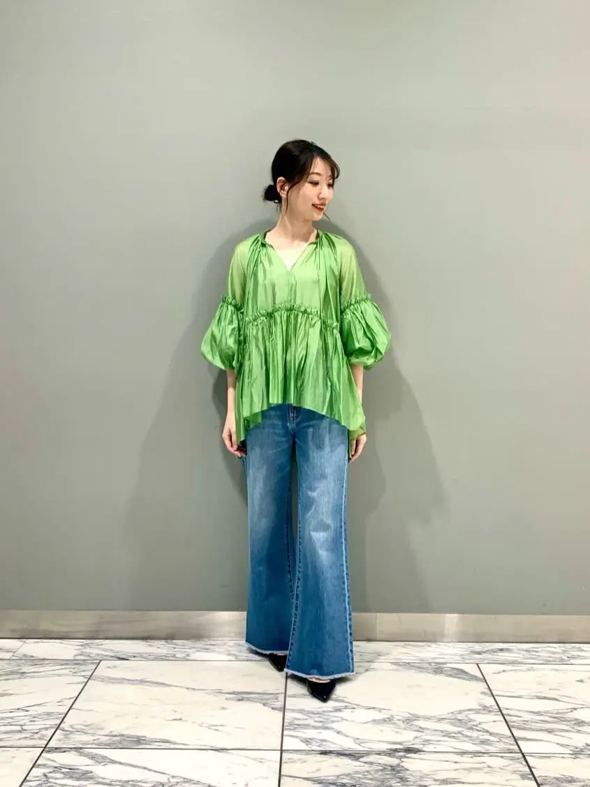 GRACE CONTINENTAL The Banquet eri コーディネート画像