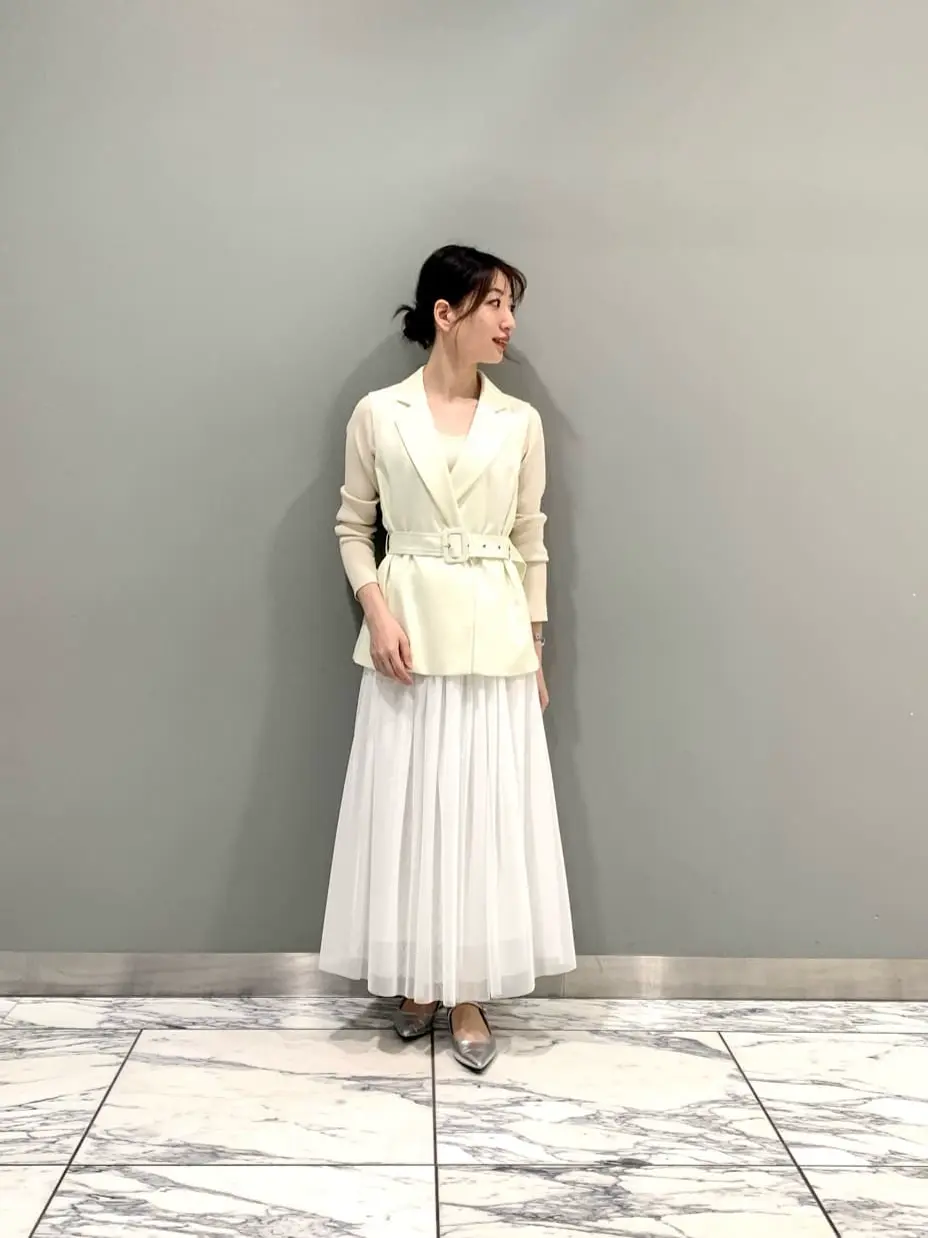 GRACE CONTINENTAL The Banquet eri コーディネート画像