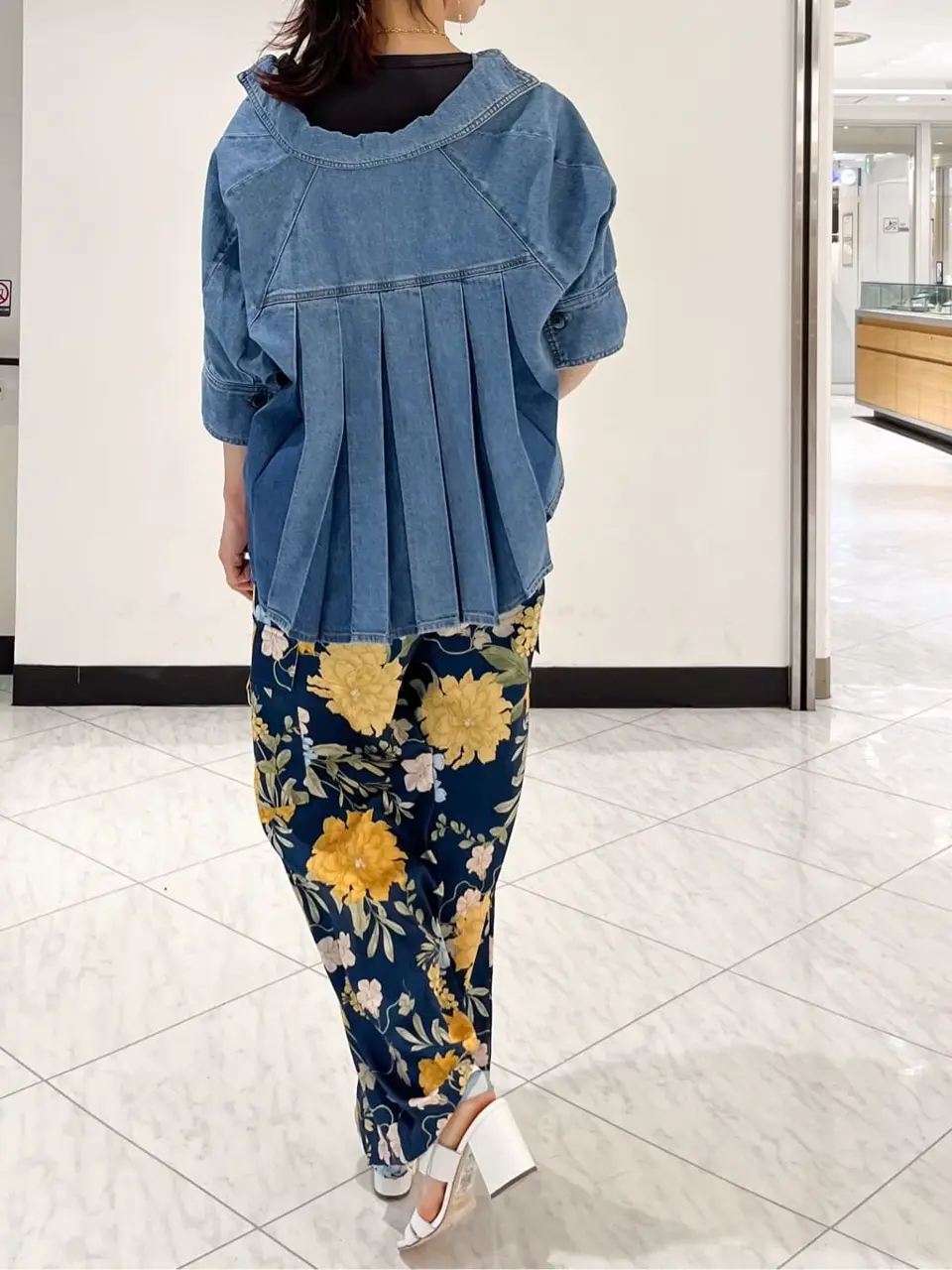 GRACE CONTINENTAL The Banquet yuri コーディネート画像