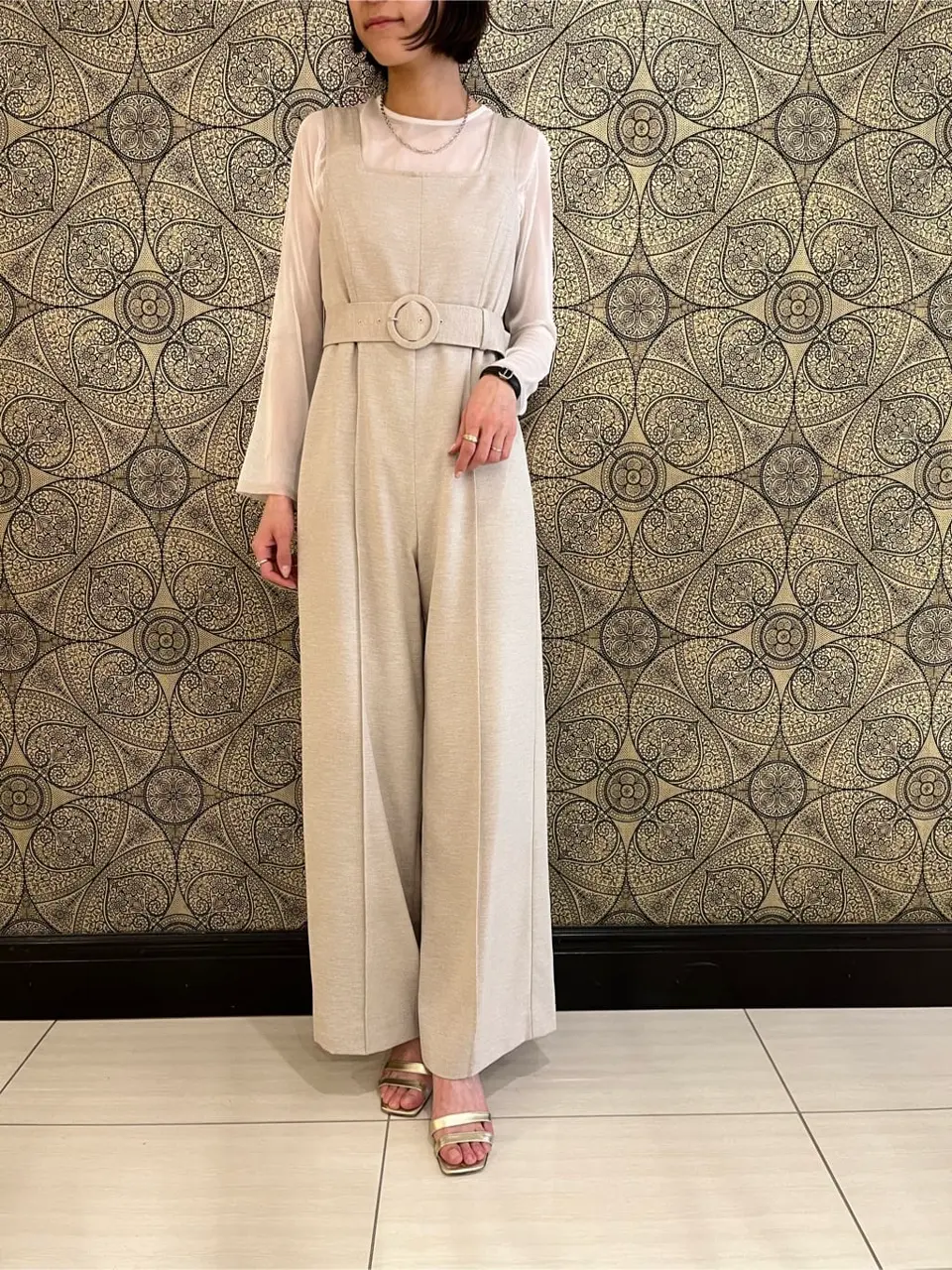 GRACE CONTINENTAL The Banquet 亀田 未希 コーディネート画像