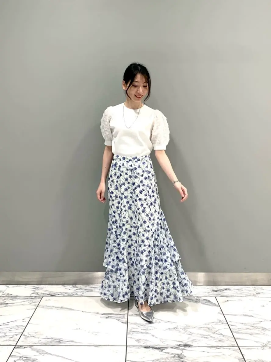 GRACE CONTINENTAL The Banquet eri コーディネート画像