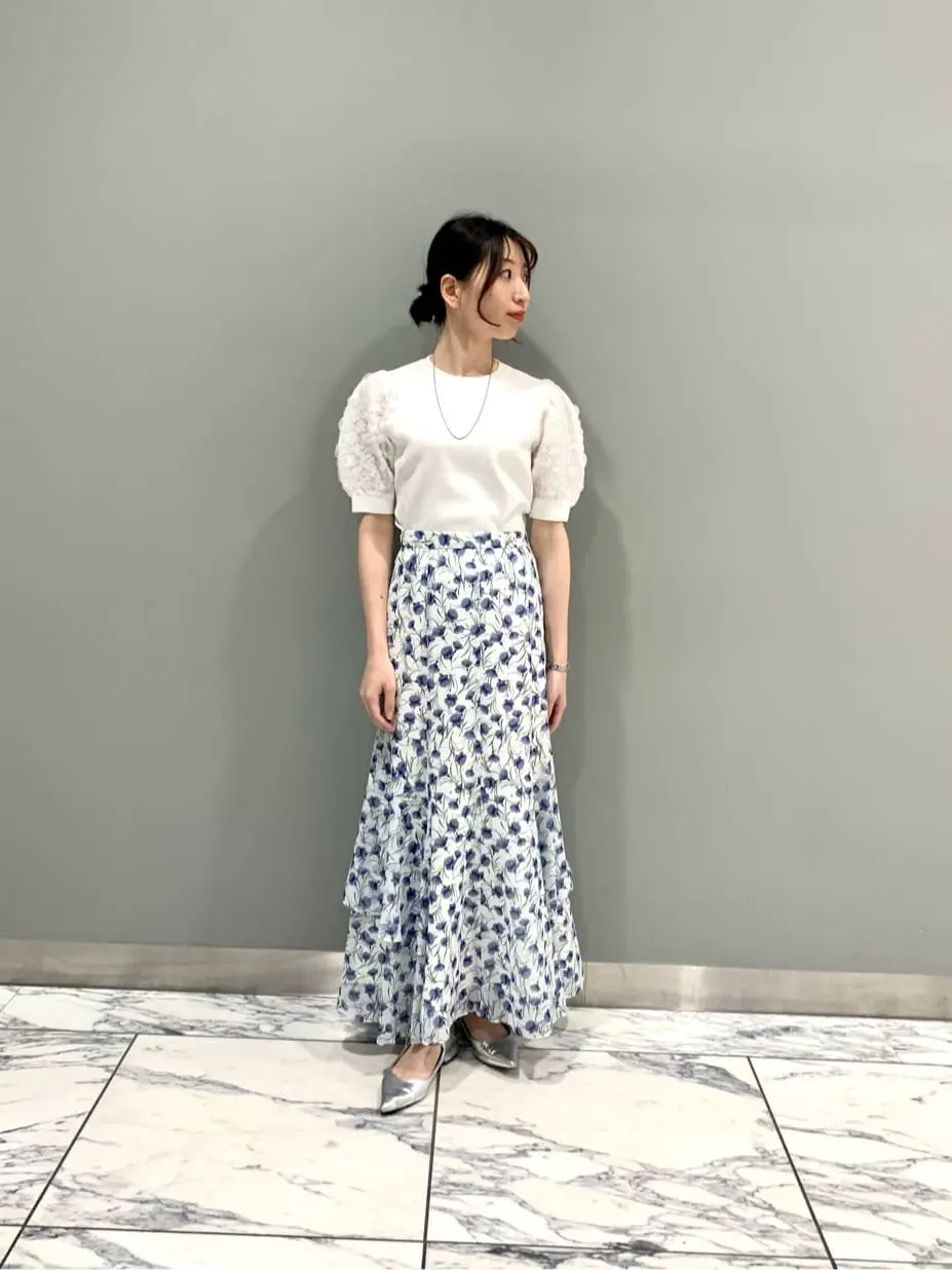 GRACE CONTINENTAL The Banquet eri コーディネート画像