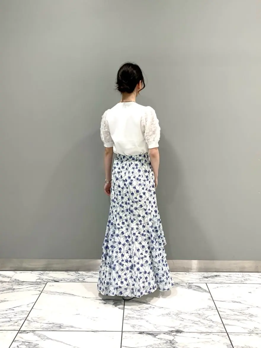 GRACE CONTINENTAL The Banquet eri コーディネート画像