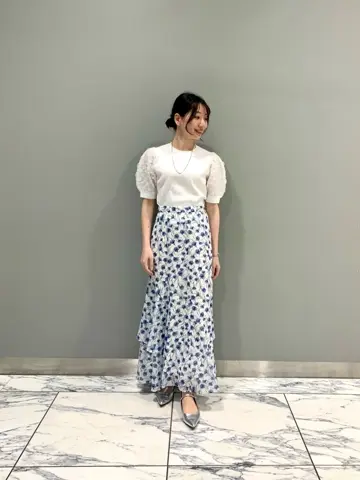 GRACE CONTINENTAL The Banquet eri コーディネート画像