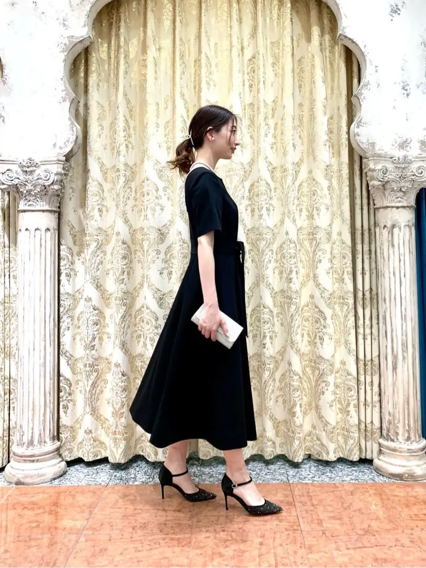 GRACE CONTINENTAL The Banquet eri コーディネート画像