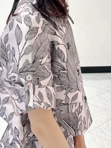 GRACE CONTINENTAL The Banquet yuri コーディネート画像