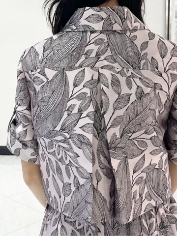 GRACE CONTINENTAL The Banquet yuri コーディネート画像