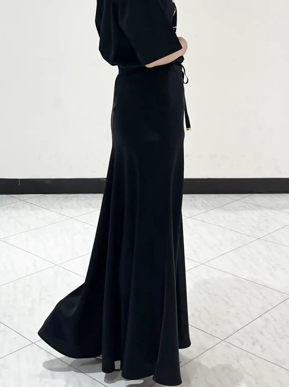 GRACE CONTINENTAL The Banquet yuri コーディネート画像