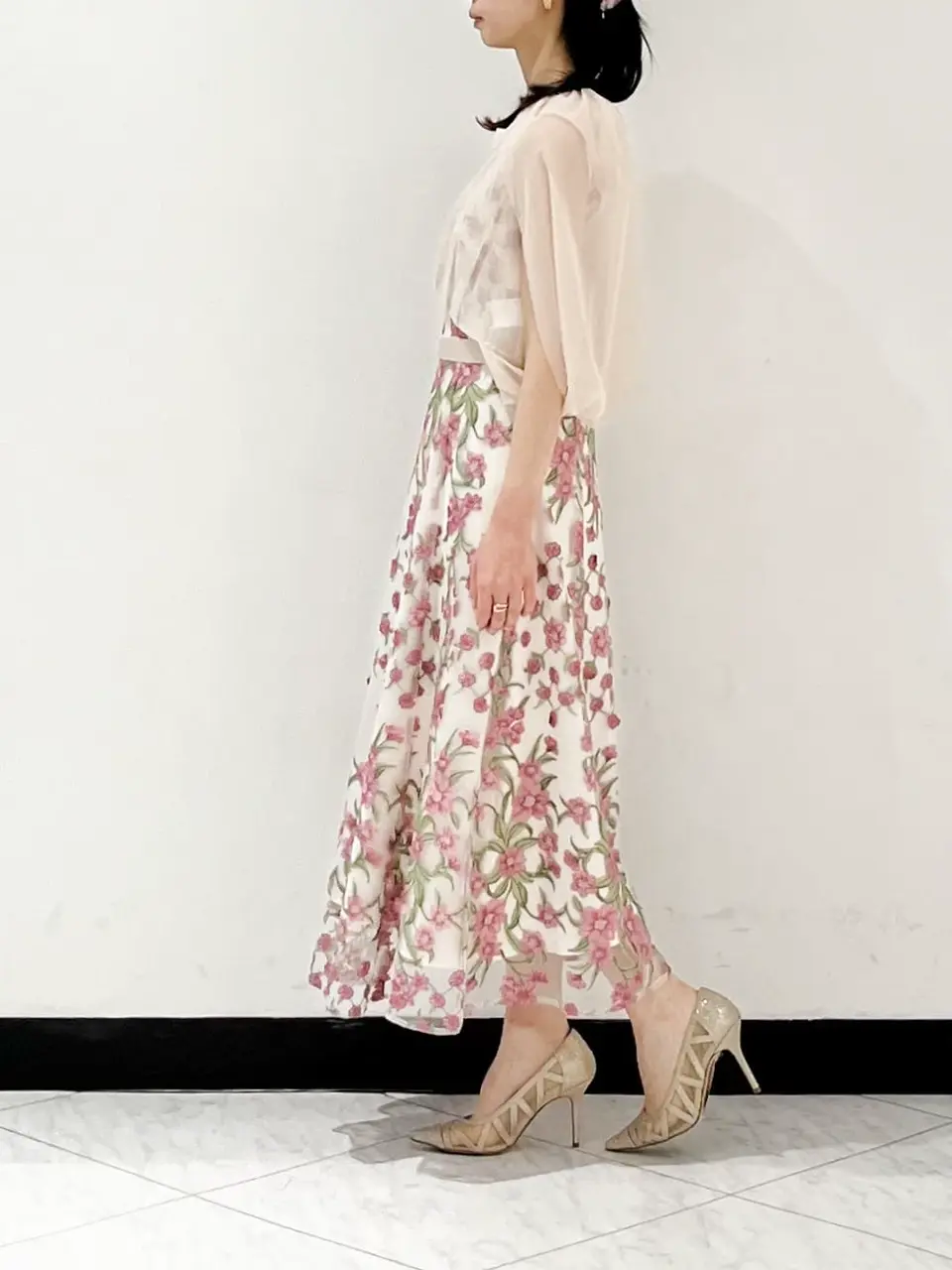 GRACE CONTINENTAL The Banquet yuri コーディネート画像