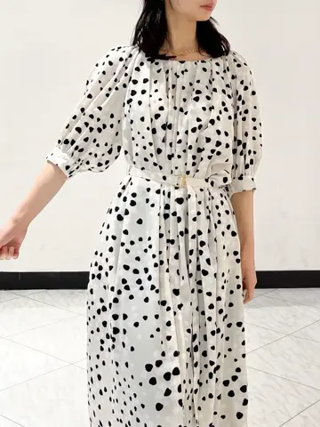 GRACE CONTINENTAL The Banquet yuri コーディネート画像