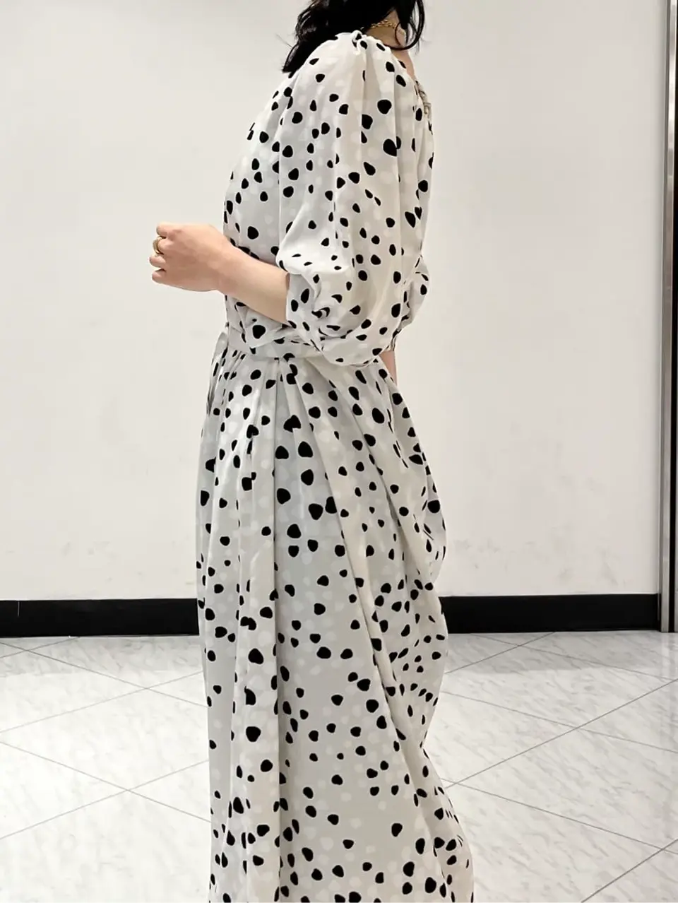 GRACE CONTINENTAL The Banquet yuri コーディネート画像