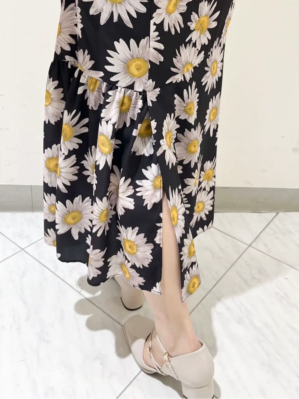 GRACE CONTINENTAL The Banquet yuri コーディネート画像