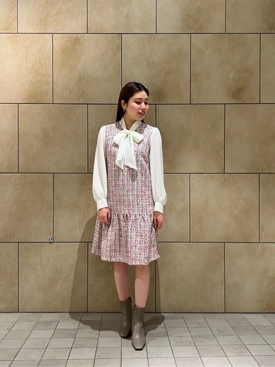 GRACE CONTINENTAL The Banquet 赤坂 梨来 コーディネート画像