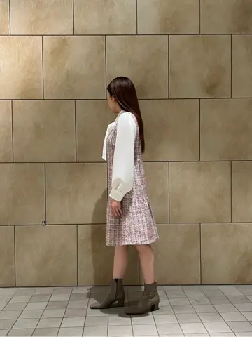 GRACE CONTINENTAL The Banquet 赤坂 梨来 コーディネート画像