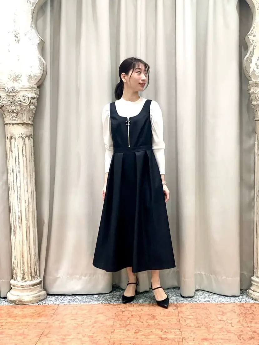 GRACE CONTINENTAL The Banquet eri コーディネート画像