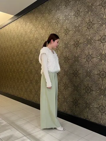 GRACE CONTINENTAL The Banquet 赤坂 梨来 コーディネート画像