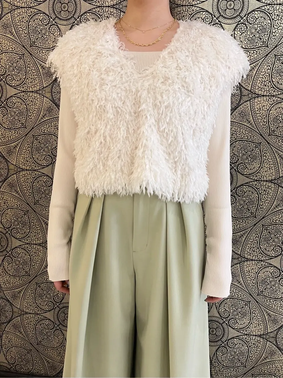 GRACE CONTINENTAL The Banquet 赤坂 梨来 コーディネート画像