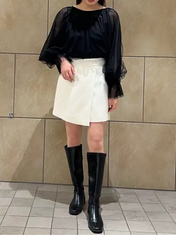 GRACE CONTINENTAL The Banquet 赤坂 梨来 コーディネート画像