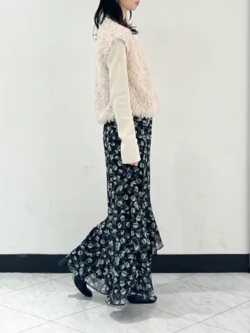 GRACE CONTINENTAL The Banquet yuri コーディネート画像