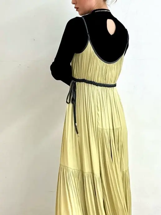 GRACE CONTINENTAL The Banquet Kogane. コーディネート画像