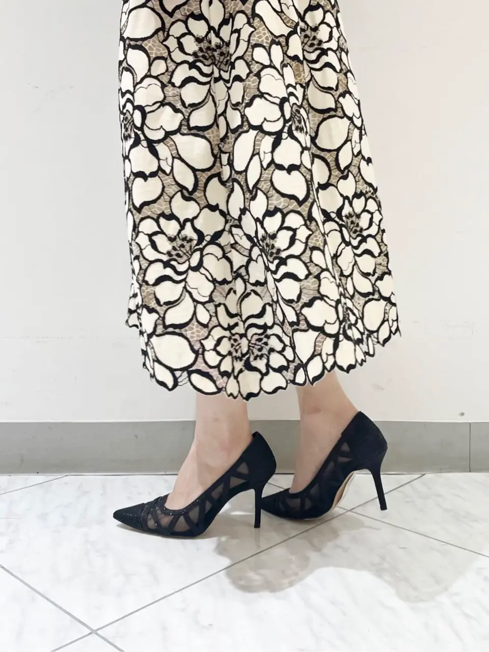 GRACE CONTINENTAL The Banquet yuri コーディネート画像