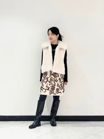 GRACE CONTINENTAL The Banquet yuri コーディネート画像