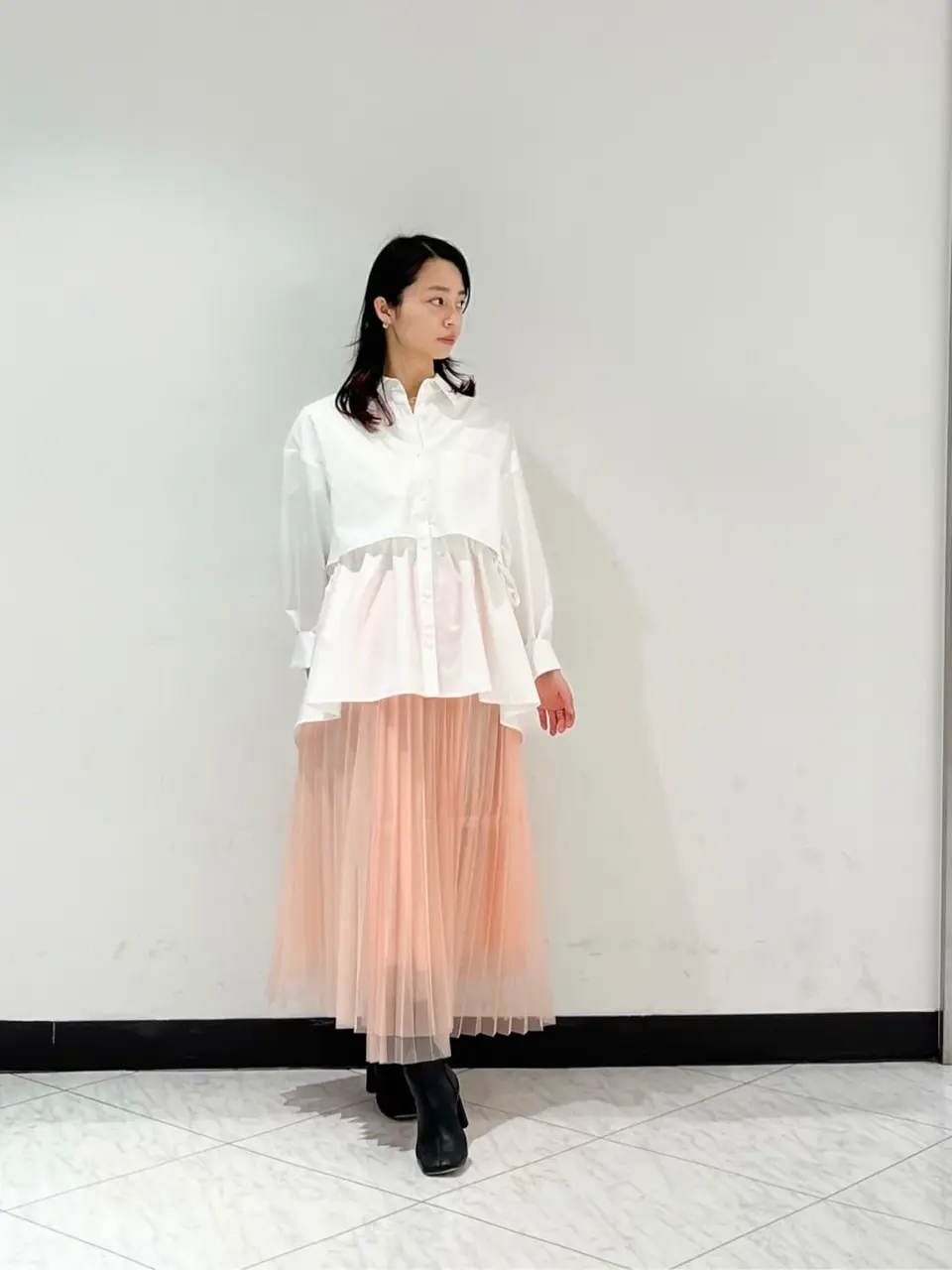 GRACE CONTINENTAL The Banquet yuri コーディネート画像