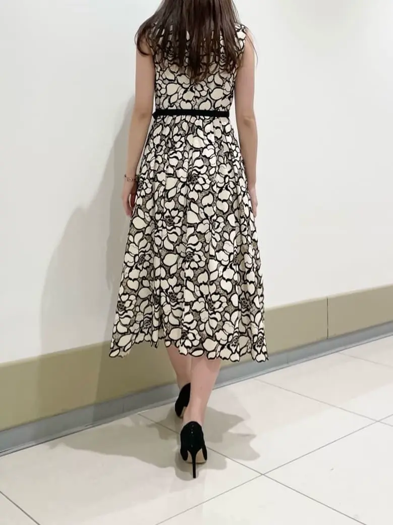 GRACE CONTINENTAL The Banquet Suzuka コーディネート画像