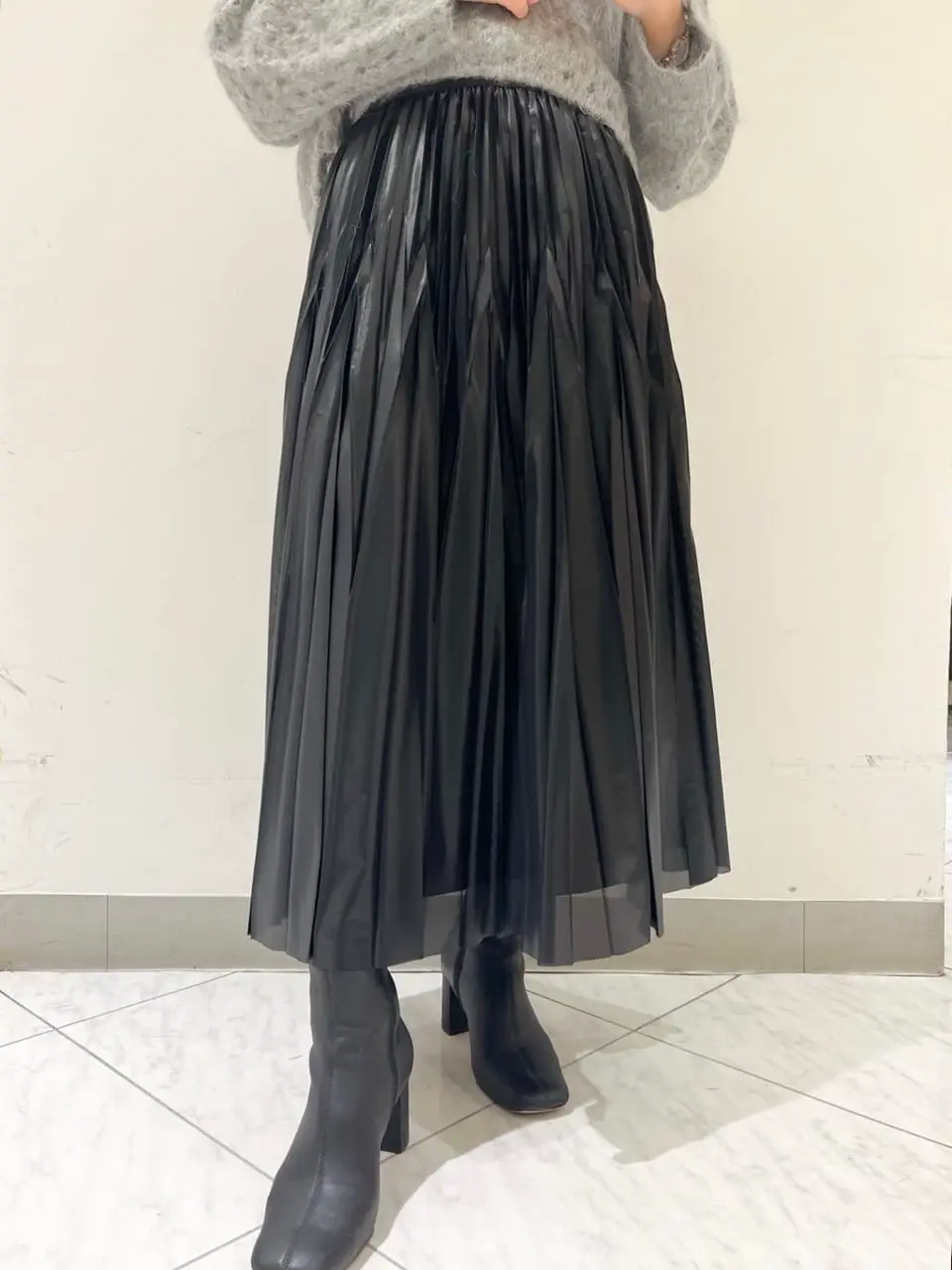 GRACE CONTINENTAL The Banquet yuri コーディネート画像