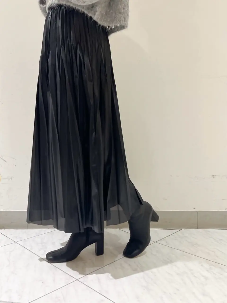 GRACE CONTINENTAL The Banquet yuri コーディネート画像