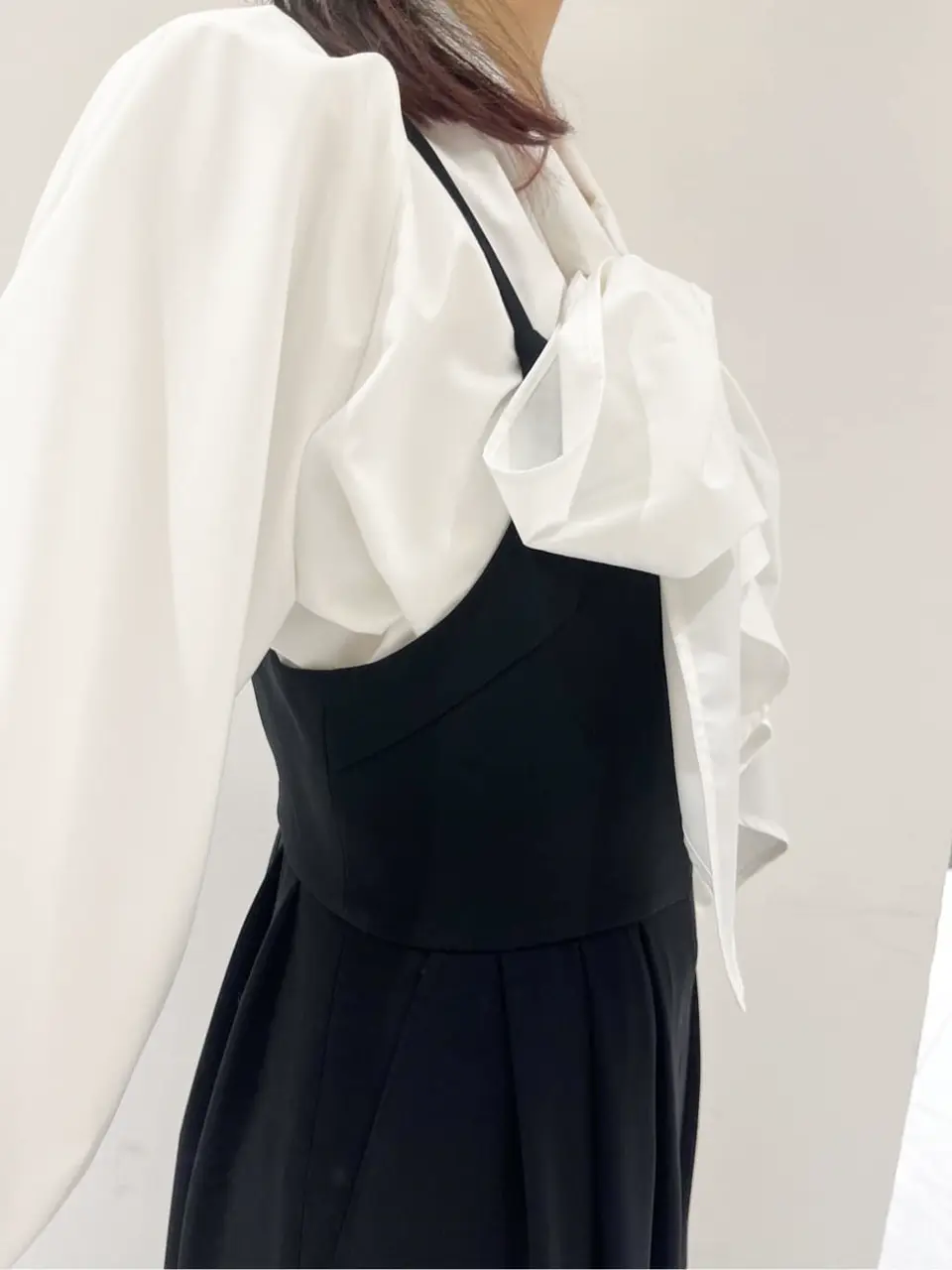 GRACE CONTINENTAL The Banquet yuri コーディネート画像