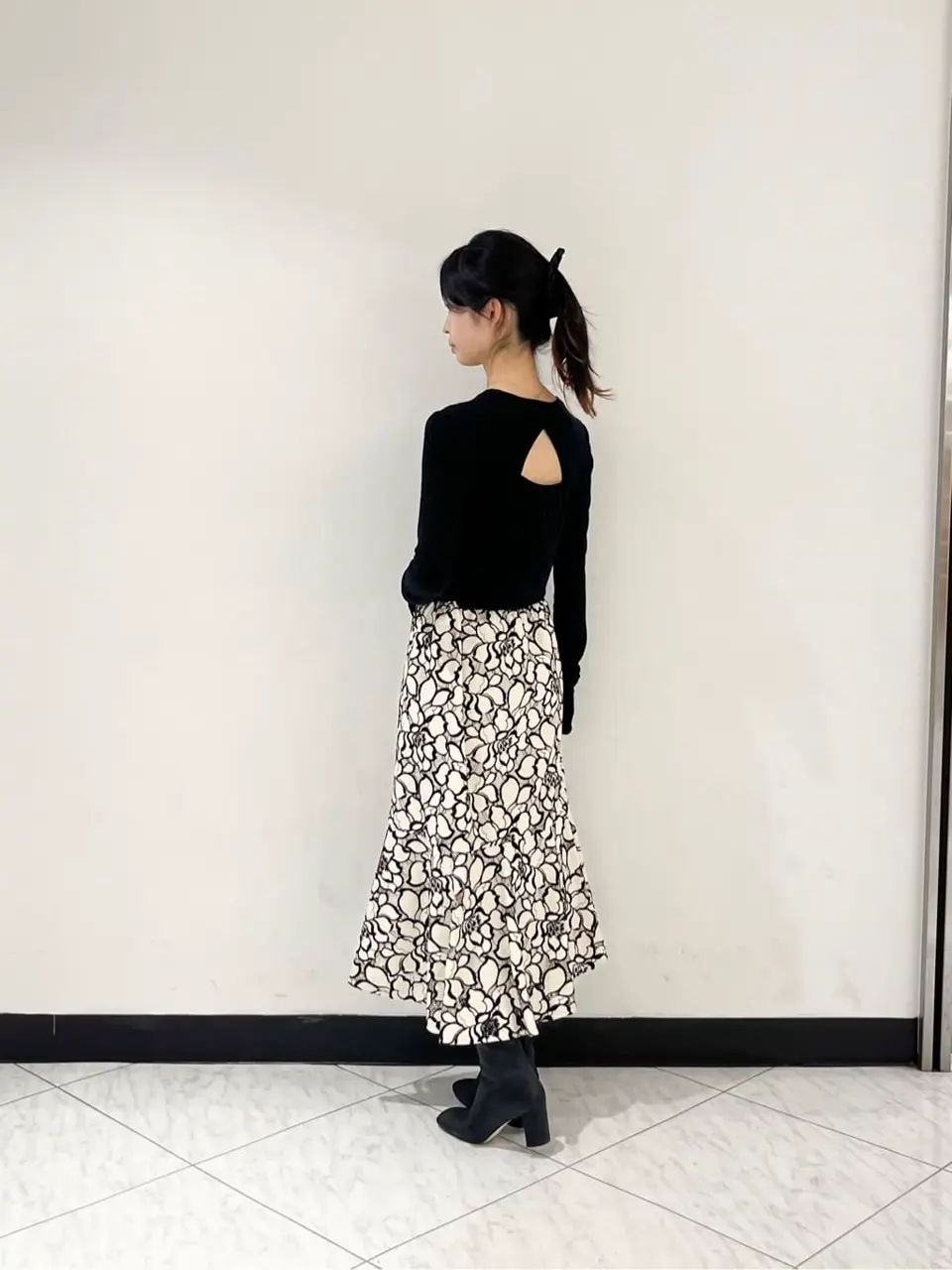 GRACE CONTINENTAL The Banquet yuri コーディネート画像