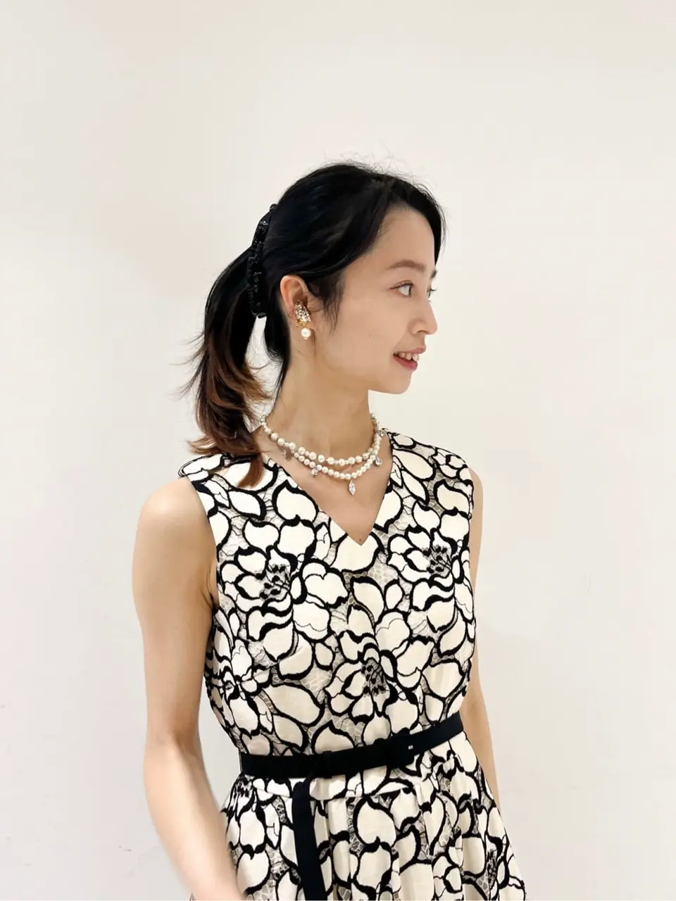 GRACE CONTINENTAL The Banquet yuri コーディネート画像