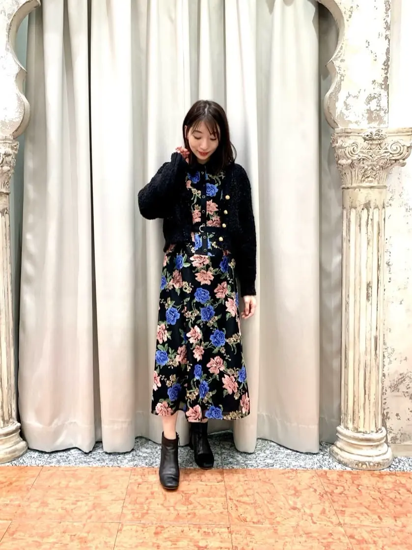 GRACE CONTINENTAL The Banquet eri コーディネート画像