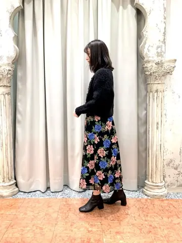 GRACE CONTINENTAL The Banquet eri コーディネート画像