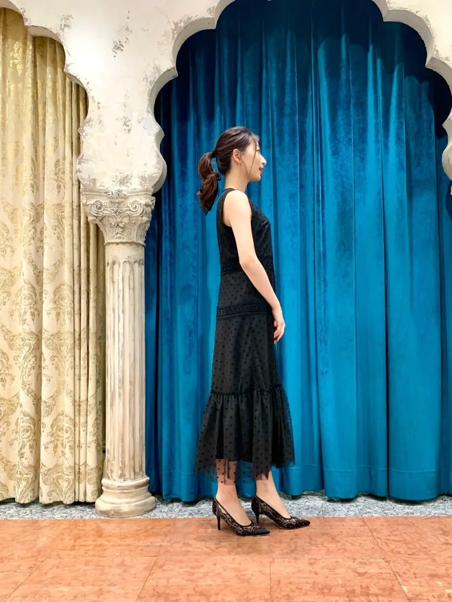 GRACE CONTINENTAL The Banquet eri コーディネート画像