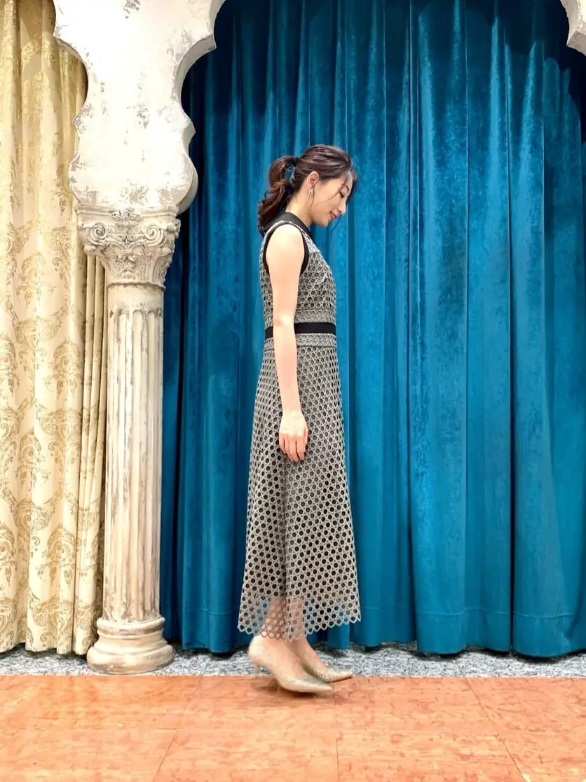 GRACE CONTINENTAL The Banquet eri コーディネート画像