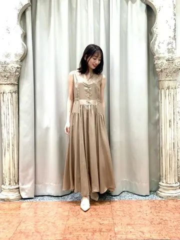 GRACE CONTINENTAL The Banquet eri コーディネート画像