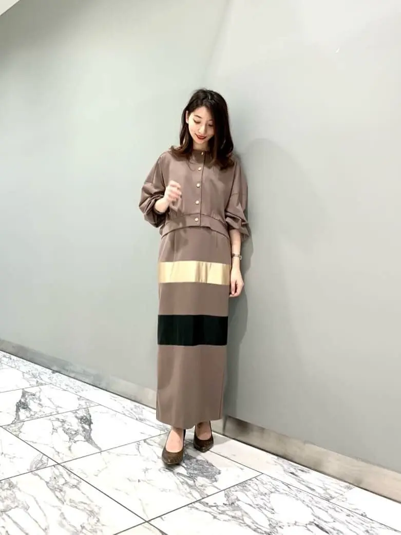 GRACE CONTINENTAL The Banquet eri コーディネート画像