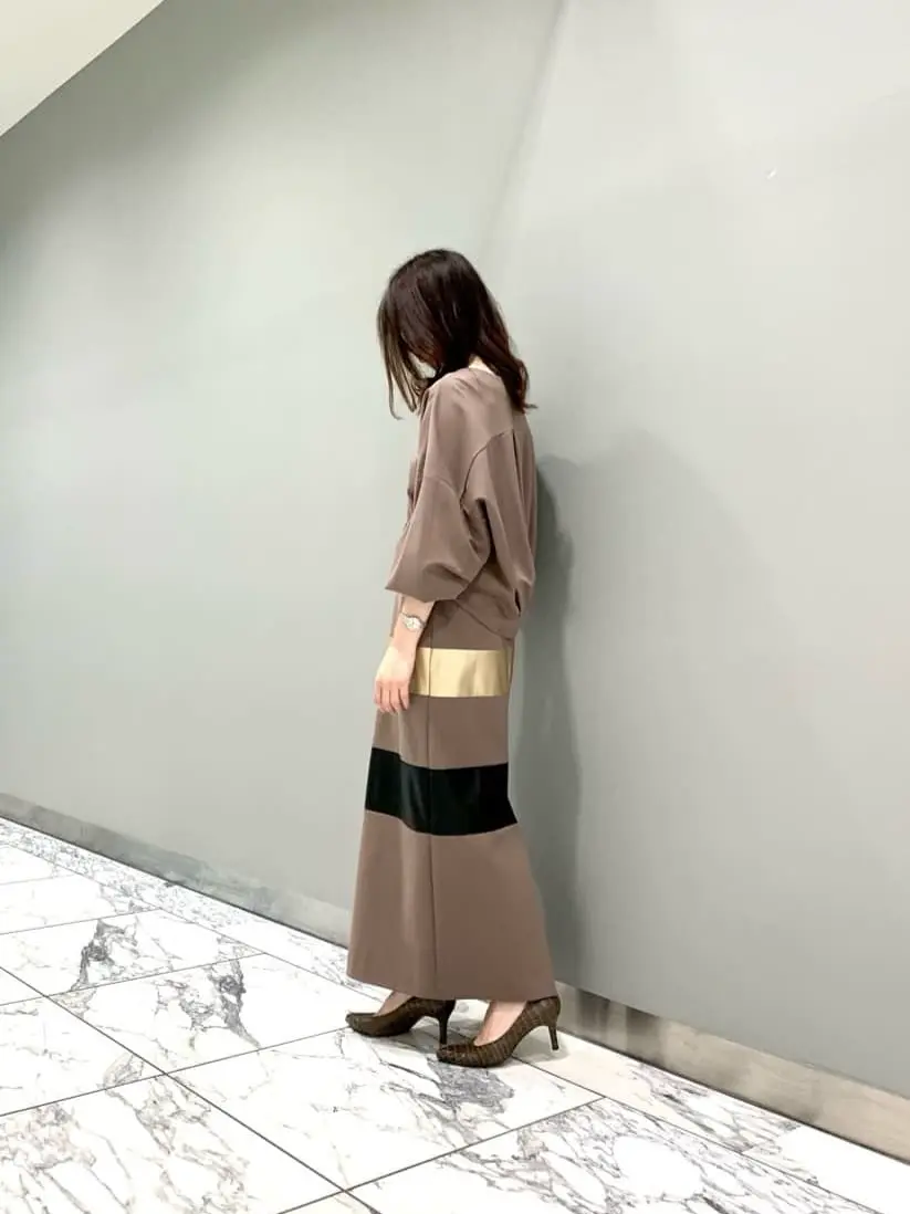 GRACE CONTINENTAL The Banquet eri コーディネート画像