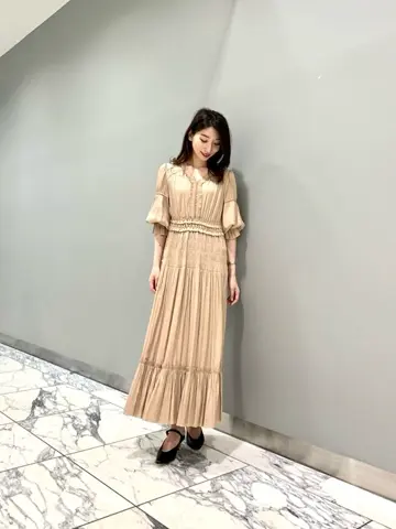 GRACE CONTINENTAL The Banquet eri コーディネート画像