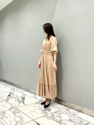 GRACE CONTINENTAL The Banquet eri コーディネート画像