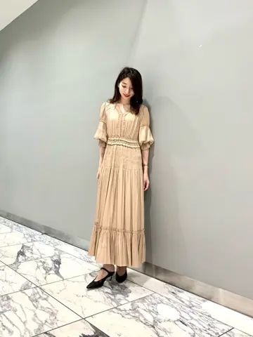 GRACE CONTINENTAL The Banquet eri コーディネート画像