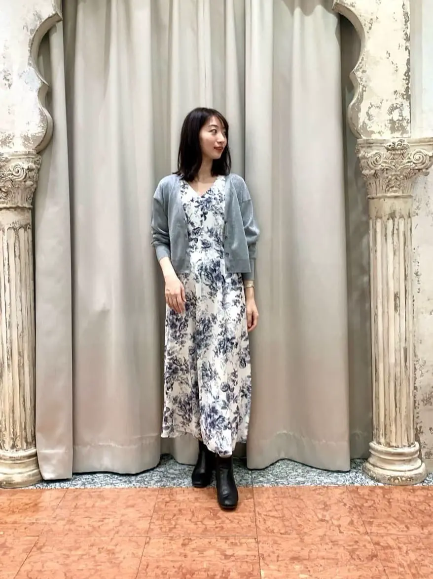 GRACE CONTINENTAL The Banquet eri コーディネート画像