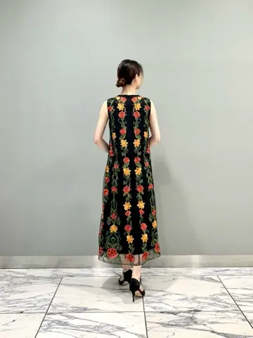 GRACE CONTINENTAL The Banquet eri コーディネート画像