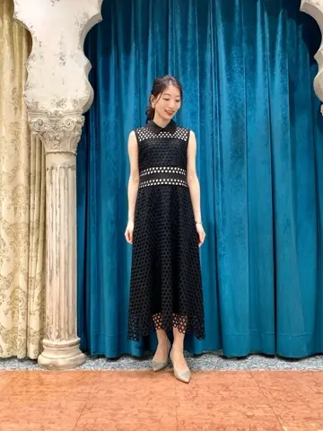 GRACE CONTINENTAL The Banquet eri コーディネート画像