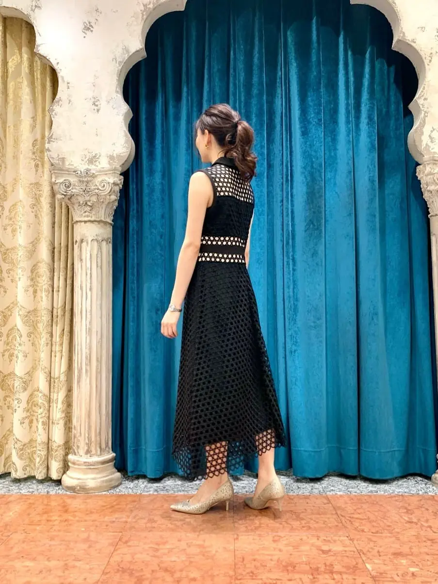 GRACE CONTINENTAL The Banquet eri コーディネート画像