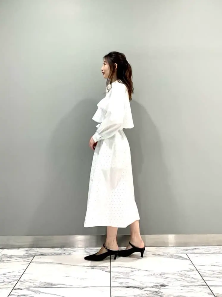 GRACE CONTINENTAL The Banquet eri コーディネート画像