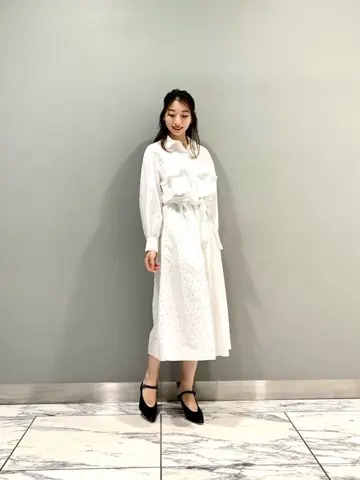 GRACE CONTINENTAL The Banquet eri コーディネート画像